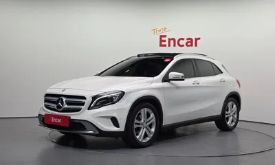 Mercedes-Benz GLA-Class · 2017 год