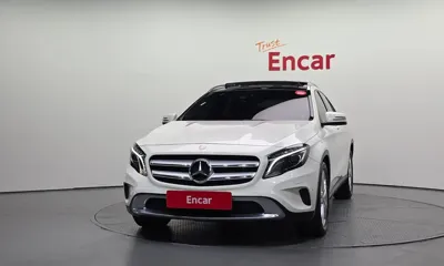 Mercedes-Benz GLA-Class 2017, 101302 км, за 9058.68 USD