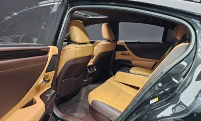 Lexus ES 2019, 97541 км, за 24500.78 USD - фото 12