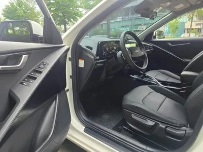 Kia Niro 2022, 108202 км, за 12546.31 USD - фото 14