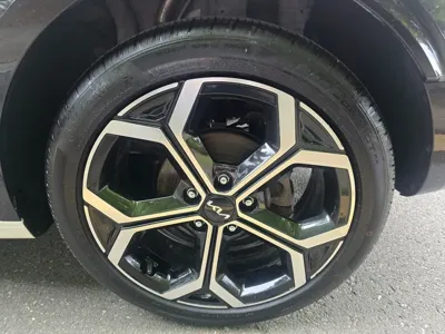 Kia Niro 2022, 108202 км, за 12546.31 USD - фото 20