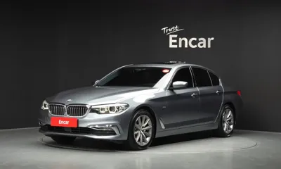BMW 5-Series · 2018 год