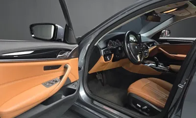 BMW 5-Series 2018, 60619 км, за 15276.6 USD - фото 10
