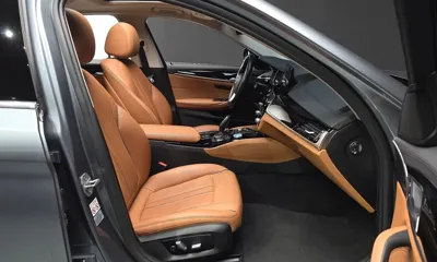 BMW 5-Series 2018, 60619 км, за 15276.6 USD - фото 11