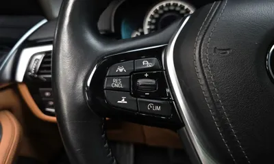 BMW 5-Series 2018, 60619 км, за 15276.6 USD - фото 19