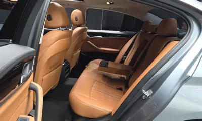 BMW 5-Series 2018, 60619 км, за 15276.6 USD - фото 26