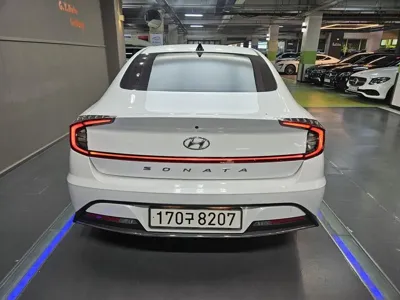 Hyundai Sonata 2022, 100900 км, за 8131.68 USD