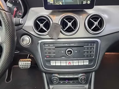 Mercedes-Benz CLA-Class 2017, 132304 км, за 9446.26 USD - фото 10