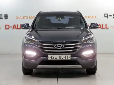 Hyundai Santafe 2016, 88947 км, за 7548.9 USD