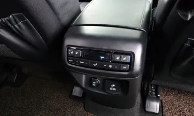 Hyundai Palisade 2021, 51787 км, за 15698.89 USD - фото 19