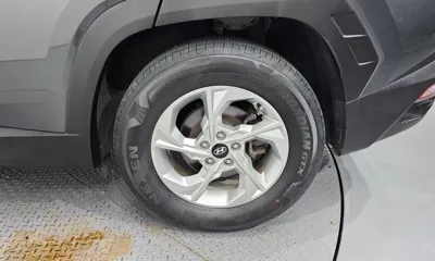 Hyundai Tucson 2022, 104324 км, за 11384.35 USD - фото 21