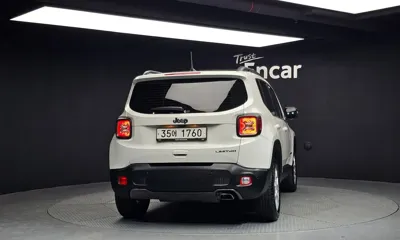 Jeep Renegade 2019, 6462 км, за 11232.24 USD
