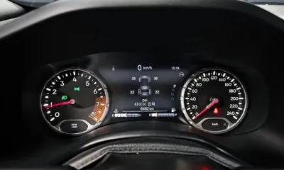 Jeep Renegade 2019, 6462 км, за 11232.24 USD - фото 8
