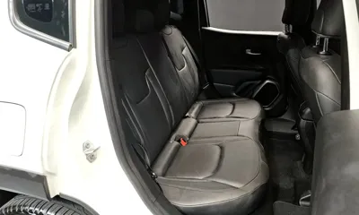 Jeep Renegade 2019, 6462 км, за 11232.24 USD - фото 12