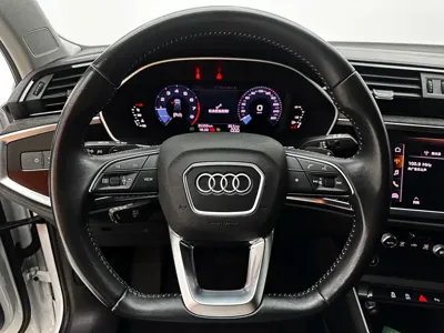 Audi Q3 2021, 35300 км, за 24052.14 USD - фото 13