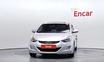 Hyundai Avante 2013, 97226 км, за 3575.37 USD