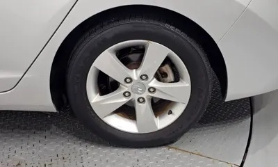 Hyundai Avante 2013, 97226 км, за 3575.37 USD - фото 21
