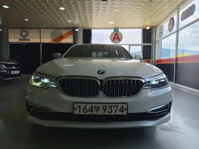 BMW 5-Series 2018, 178487 км, за 11636.22 USD