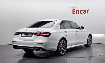 Mercedes-Benz E-Class 2021, 98421 км, за 22033.68 USD