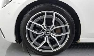 Mercedes-Benz E-Class 2021, 98421 км, за 22033.68 USD
