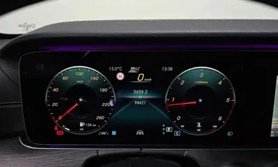 Mercedes-Benz E-Class 2021, 98421 км, за 22033.68 USD - фото 8