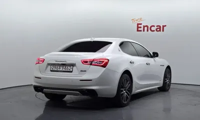 Maserati Ghibli 2020, 16937 км, за 23455.56 USD