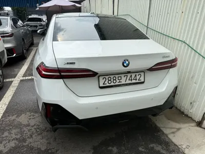 BMW 5-Series 2026, 4807 км, за 58356.31 USD