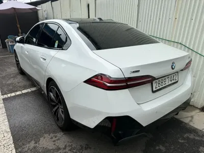 BMW 5-Series 2026, 4807 км, за 58356.31 USD