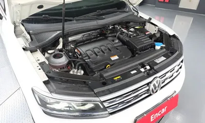 Volkswagen Tiguan 2020, 110923 км, за 12734.67 USD - фото 6