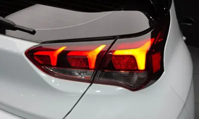 Hyundai Veloster 2018, 116227 км, за 6825.71 USD - фото 23