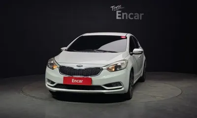 Kia K3 2014, 111292 км, за 4296.67 USD