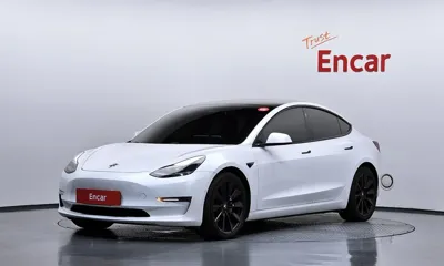 Tesla Model 3 · 2021 год