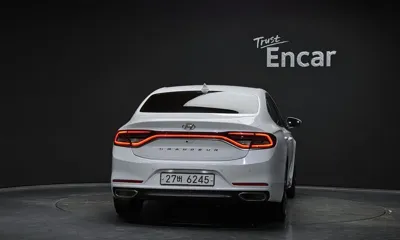 Hyundai Grandeur 2018, 188856 км, за 5949.24 USD