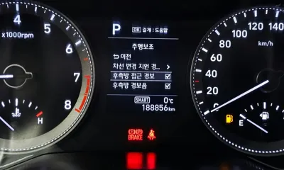 Hyundai Grandeur 2018, 188856 км, за 5949.24 USD - фото 16