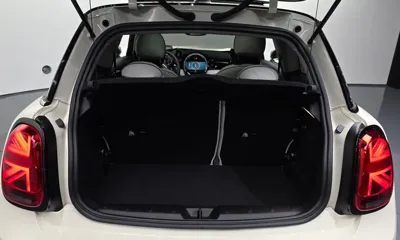 MINI Cooper 2023, 35661 км, за 16245.2 USD - фото 20