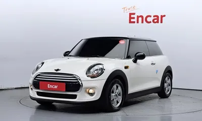 MINI Cooper · 2015 год