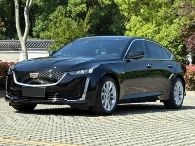 Cadillac CT5 · 2022 год