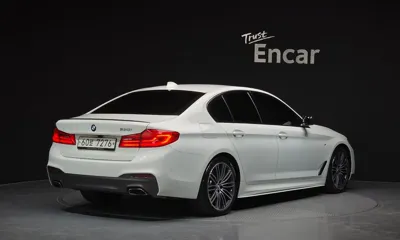BMW 5-Series 2019, 59672 км, за 20482.32 USD