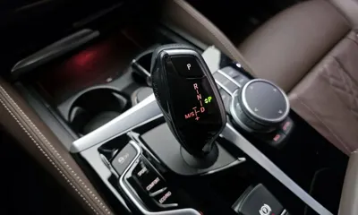 BMW 5-Series 2019, 59672 км, за 20482.32 USD - фото 9
