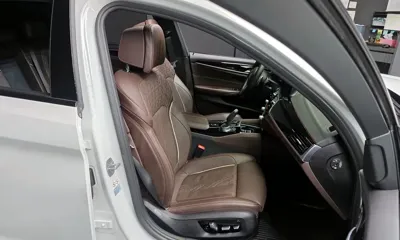 BMW 5-Series 2019, 59672 км, за 20482.32 USD - фото 12