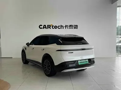 Zeekr 7X 2025, 20000 км, за 25566.46 USD