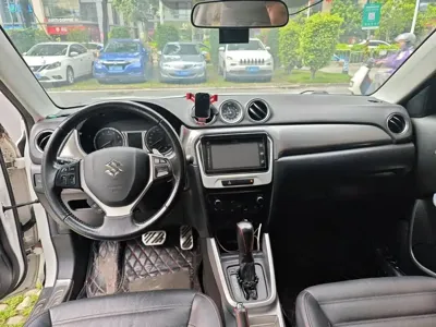 Suzuki Vitara 2018, 48500 км, за 8696.12 USD - фото 13