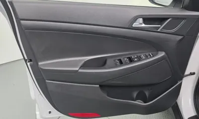 Hyundai Tucson 2018, 72428 км, за 10944.63 USD - фото 24