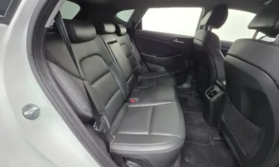 Hyundai Tucson 2018, 72428 км, за 10944.63 USD - фото 30