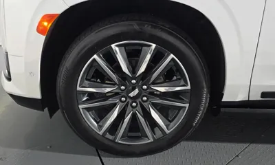 Cadillac Escalade 2023, 26531 км, за 70612.16 USD