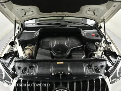 Mercedes-Benz GLE-Class 2020, 119406 км, за 33144.48 USD - фото 6