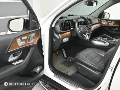 Mercedes-Benz GLE-Class 2020, 119406 км, за 33144.48 USD - фото 11
