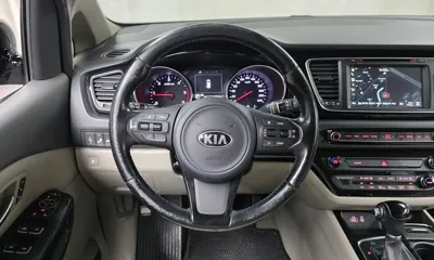 Kia Canival 2015, 185332 км, за 5112.28 USD - фото 13