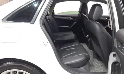 Audi A4 2013, 62581 км, за 4463.7 USD - фото 12