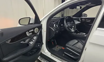 Mercedes-Benz GLC-Class 2020, 95426 км, за 20021.01 USD - фото 10